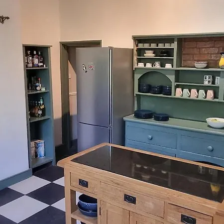 Gorgeous Georgian Family Holiday home