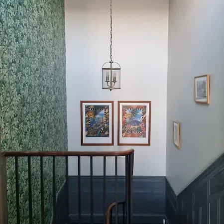 Gorgeous Georgian Family Nyaraló Bristol