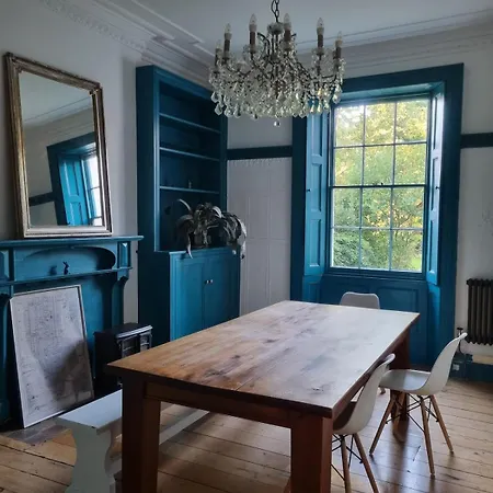 Gorgeous Georgian Family Holiday home *