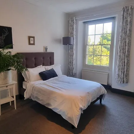 Holiday home Gorgeous Georgian Family *